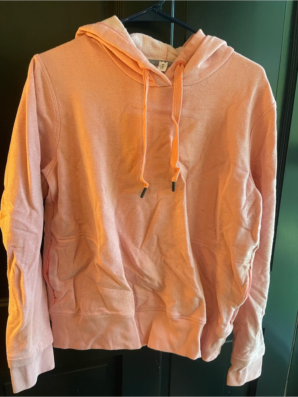 Under Armour Women's Peach Hoodie Sweatshirt